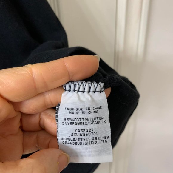 🌷3 for$20🌷Candy Couture, US XL, Black Jersey Metallic Embellishment Tunic - Picture 10 of 10